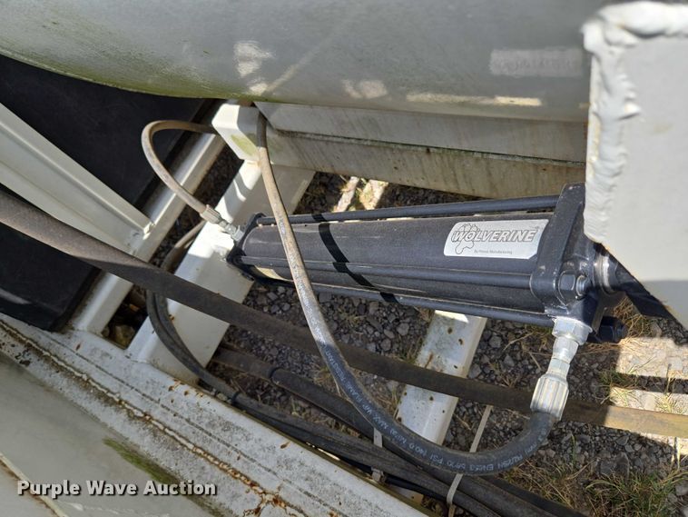 image for item EU3587 Vacuum trailer