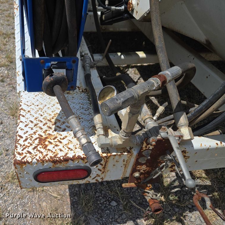 image for item EU3587 Vacuum trailer