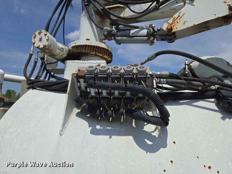 image for item EU3587 Vacuum trailer