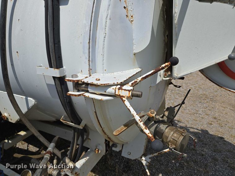 image for item EU3587 Vacuum trailer