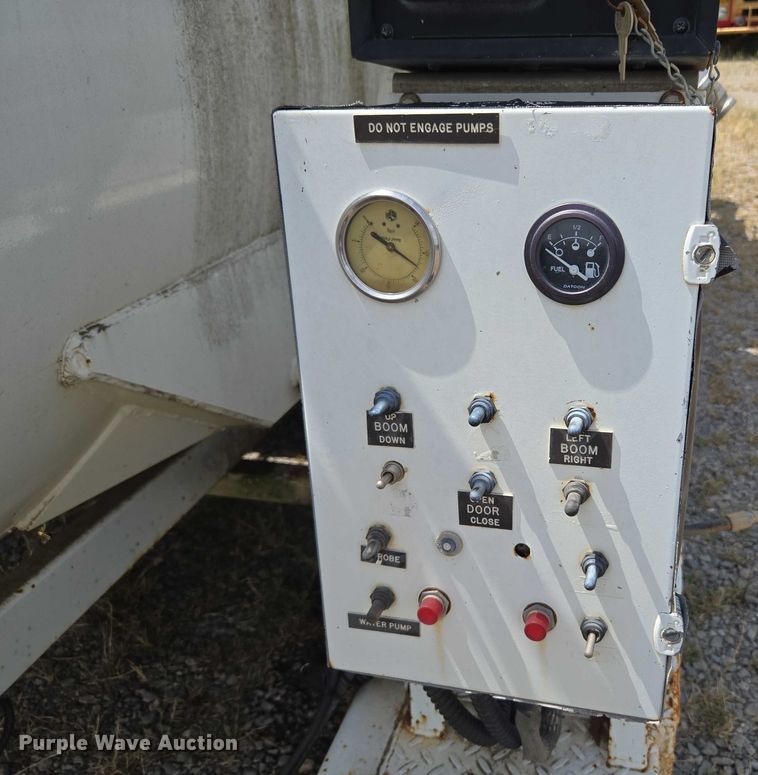 image for item EU3587 Vacuum trailer