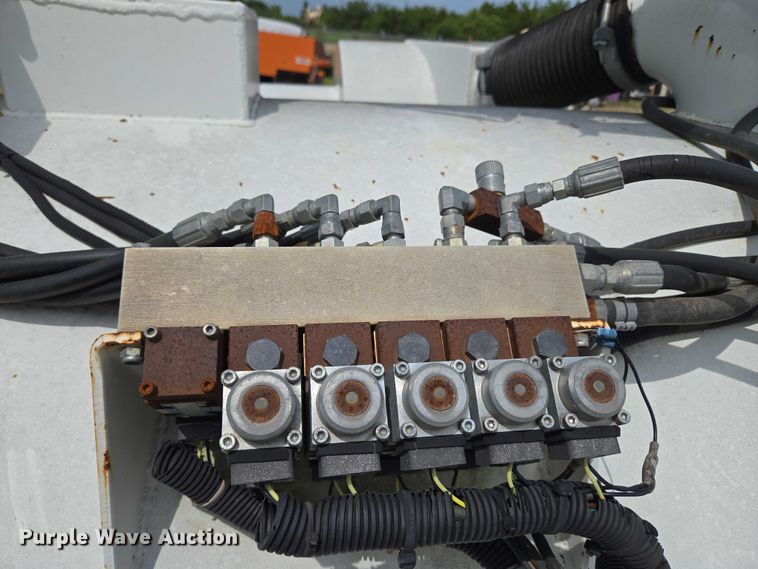 image for item EU3587 Vacuum trailer