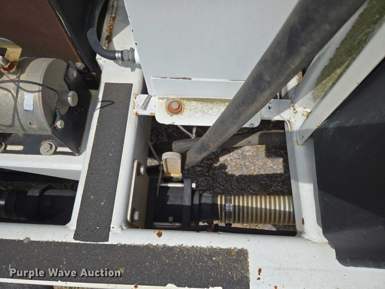 image for item EU3587 Vacuum trailer