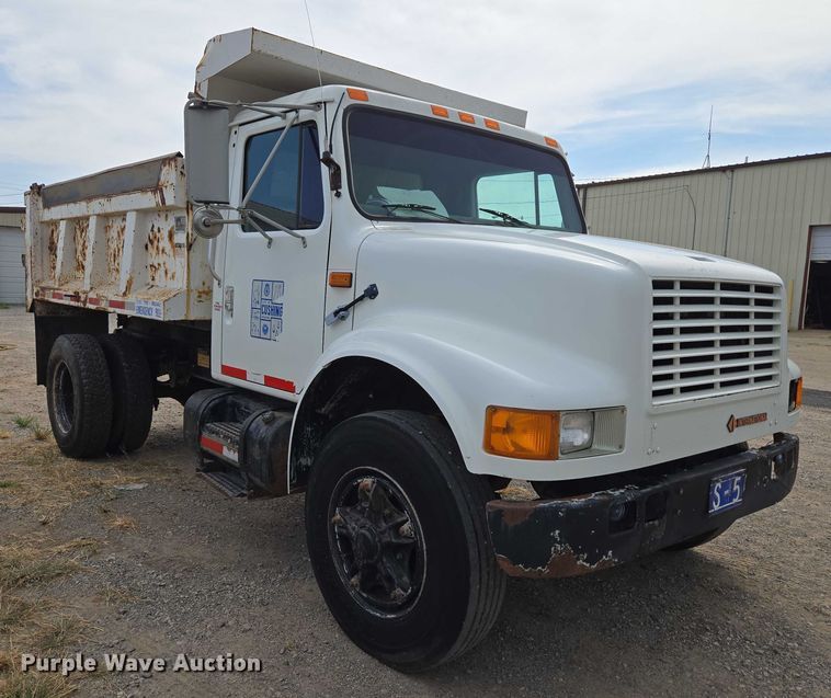 image for item EU3589 1991 International 4700 dump truck