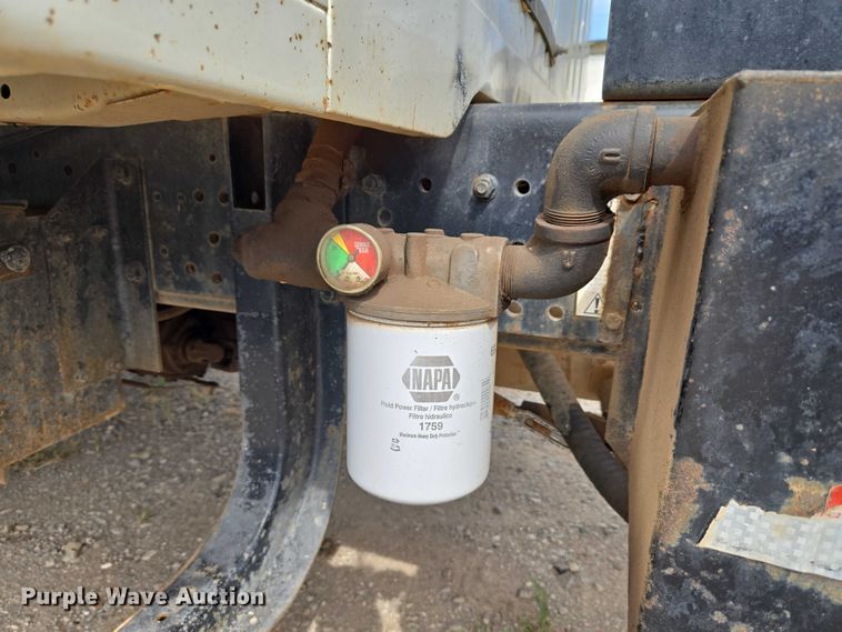 image for item EU3589 1991 International 4700 dump truck