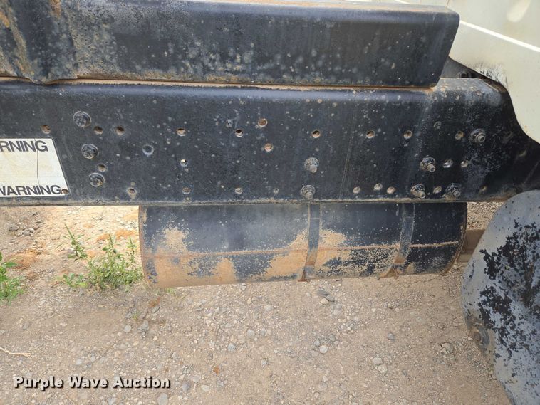 image for item EU3589 1991 International 4700 dump truck