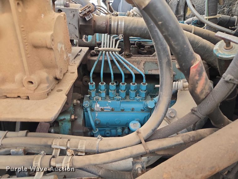 image for item EU3589 1991 International 4700 dump truck