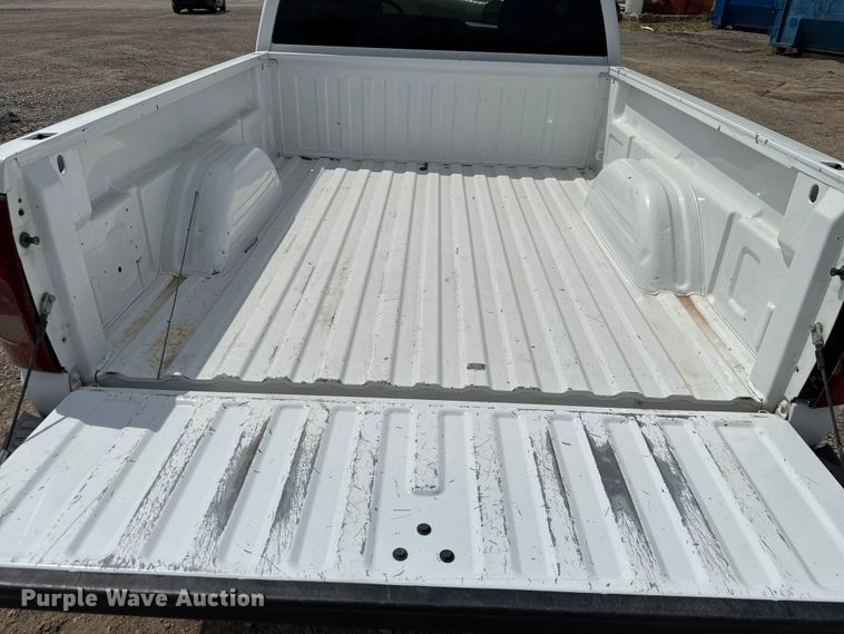 image for item EU3591 2003 Chevrolet Silverado 1500 Ext. Cab pickup truck