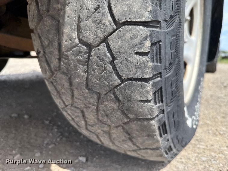 image for item EU3591 2003 Chevrolet Silverado 1500 Ext. Cab pickup truck