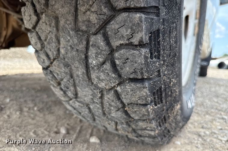 image for item EU3591 2003 Chevrolet Silverado 1500 Ext. Cab pickup truck