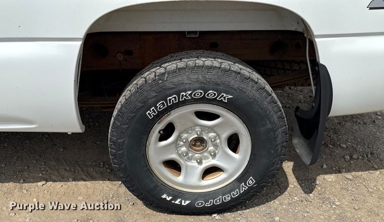 image for item EU3591 2003 Chevrolet Silverado 1500 Ext. Cab pickup truck