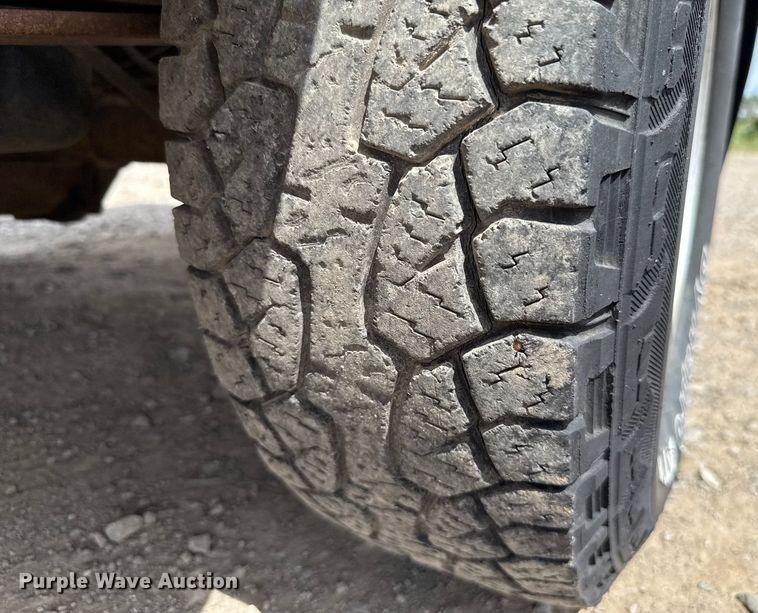 image for item EU3591 2003 Chevrolet Silverado 1500 Ext. Cab pickup truck