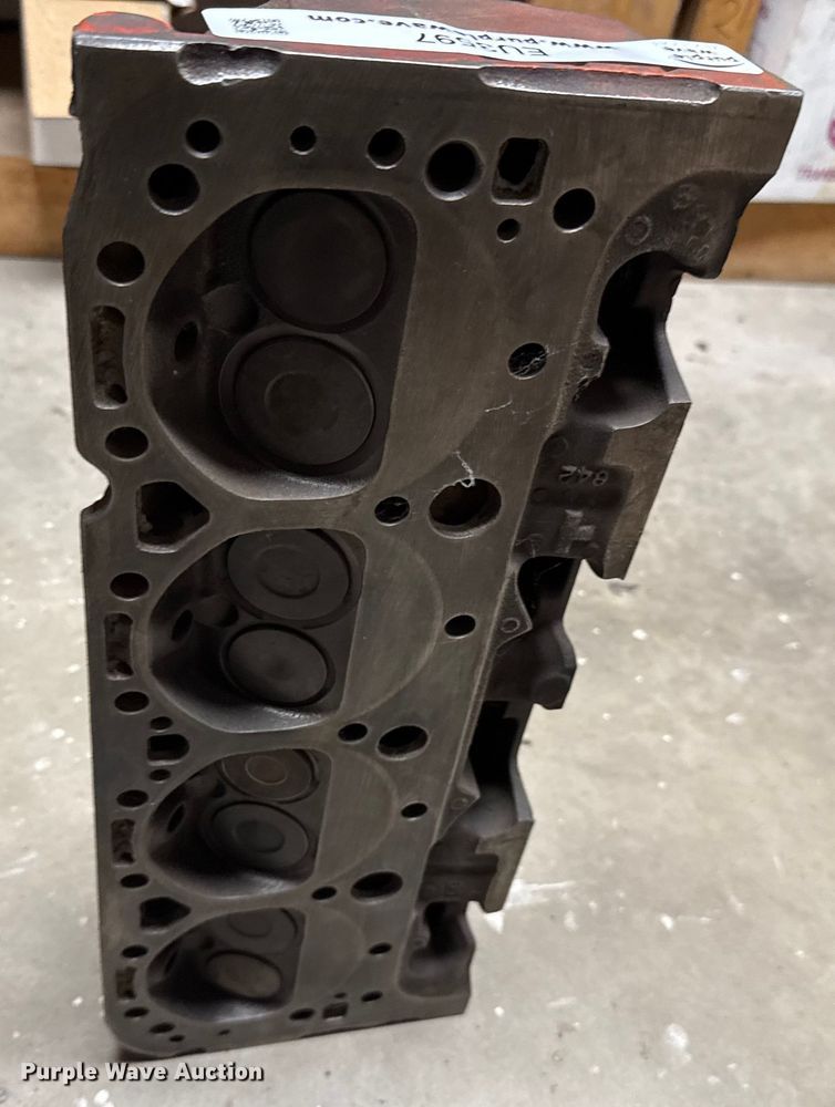 image for item EU3597 (2) cylinder heads