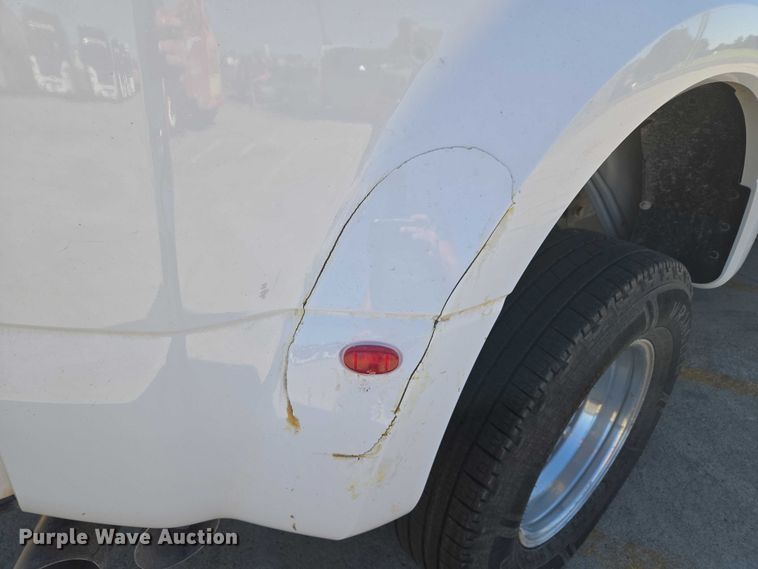 image for item EU3601 2020 Ford F350 Super Duty STX Crew Cab pickup truck