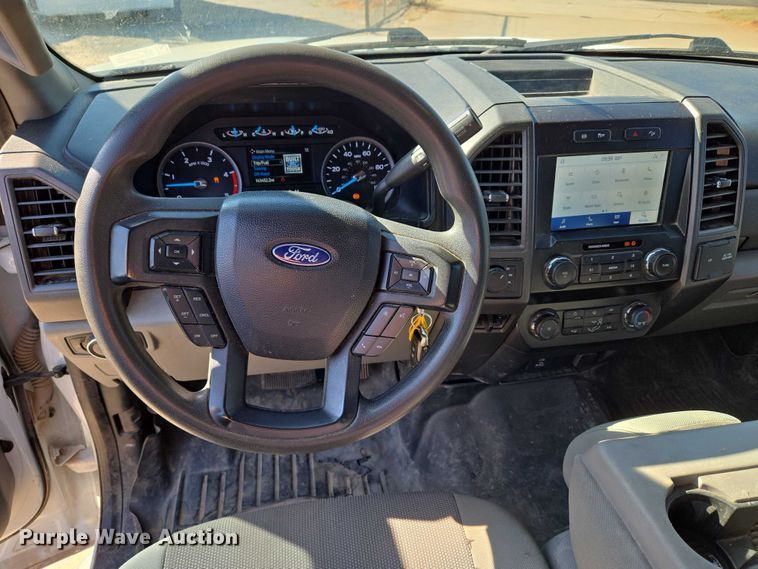 image for item EU3601 2020 Ford F350 Super Duty STX Crew Cab pickup truck