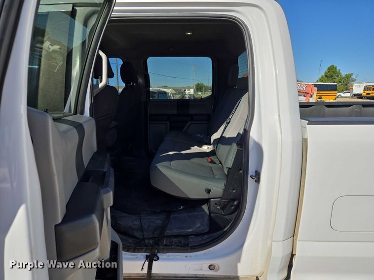 image for item EU3601 2020 Ford F350 Super Duty STX Crew Cab pickup truck