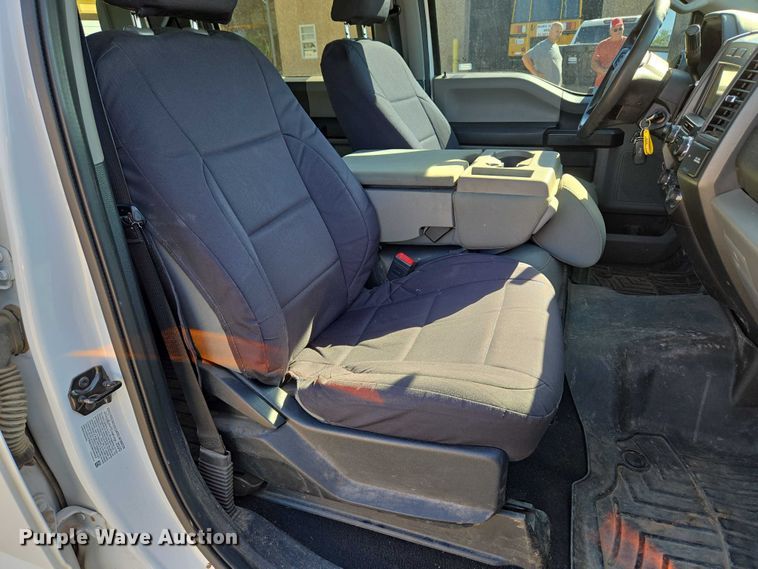 image for item EU3601 2020 Ford F350 Super Duty STX Crew Cab pickup truck