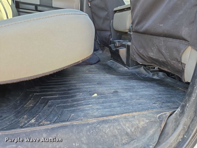 image for item EU3601 2020 Ford F350 Super Duty STX Crew Cab pickup truck