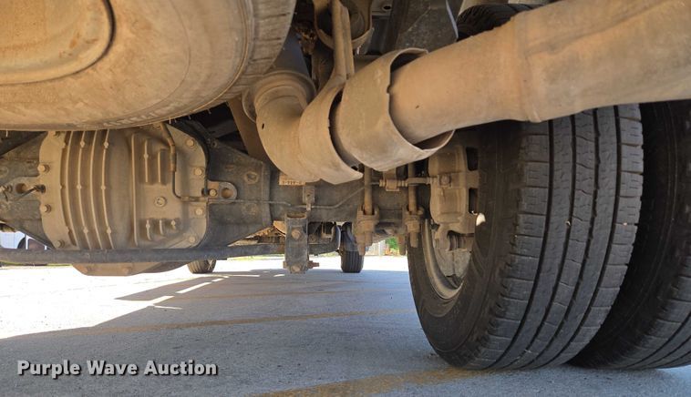 image for item EU3601 2020 Ford F350 Super Duty STX Crew Cab pickup truck