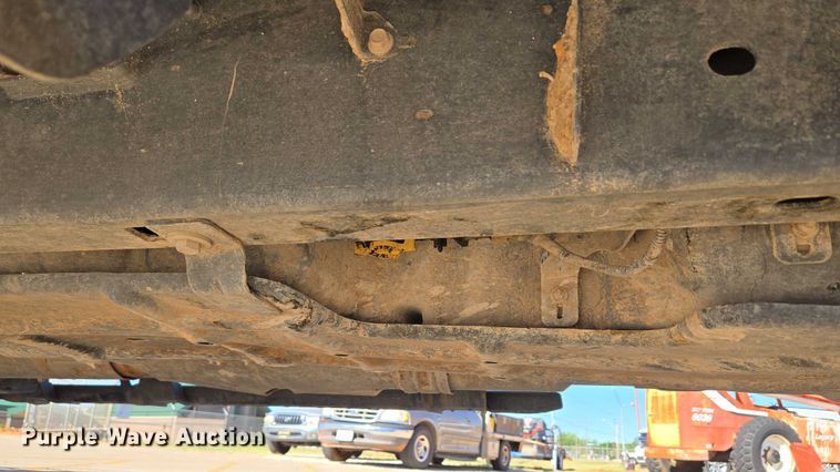 image for item EU3601 2020 Ford F350 Super Duty STX Crew Cab pickup truck