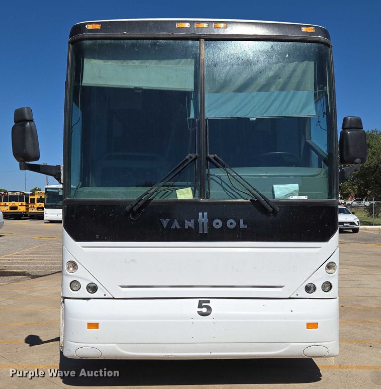 image for item EU3603 2005 Van Hool C2045 coach bus