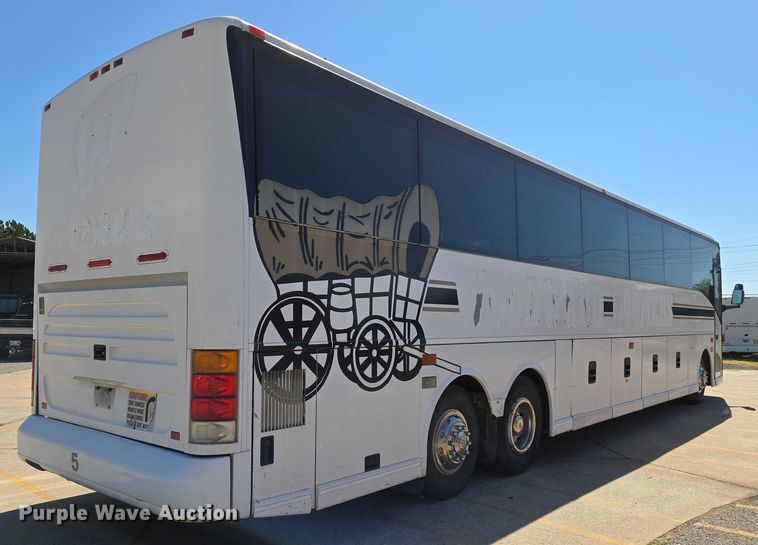 image for item EU3603 2005 Van Hool C2045 coach bus