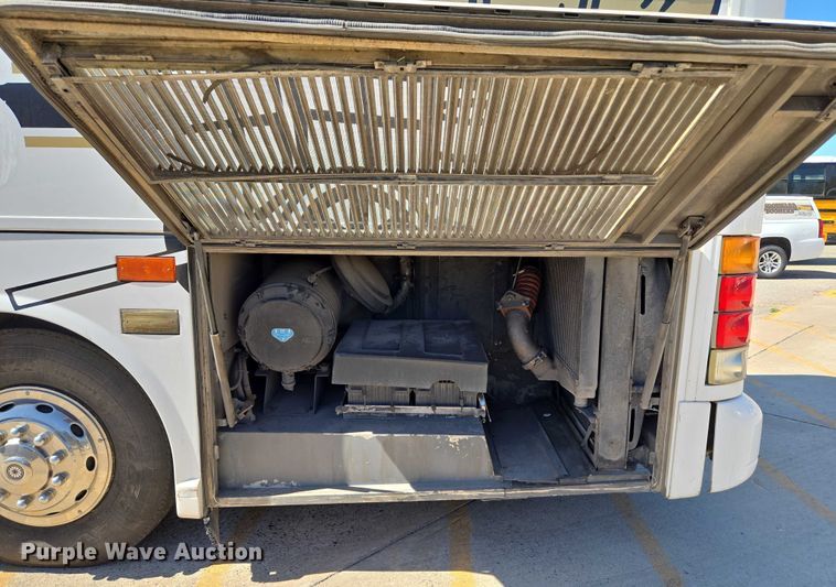 image for item EU3603 2005 Van Hool C2045 coach bus