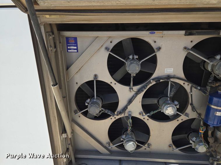 image for item EU3603 2005 Van Hool C2045 coach bus