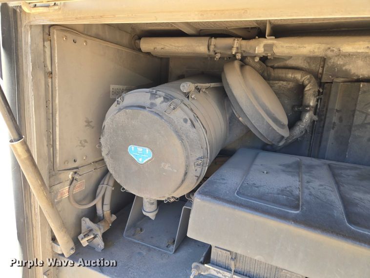 image for item EU3603 2005 Van Hool C2045 coach bus