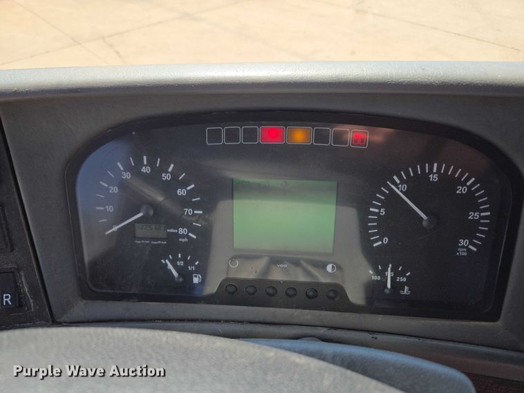 image for item EU3603 2005 Van Hool C2045 coach bus