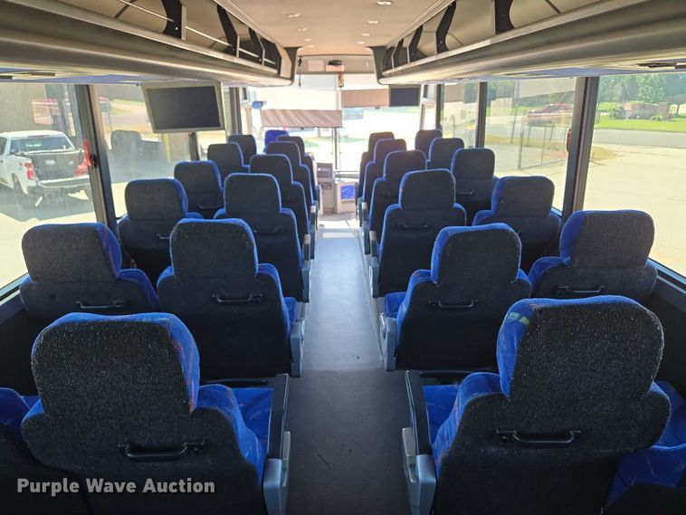 image for item EU3603 2005 Van Hool C2045 coach bus