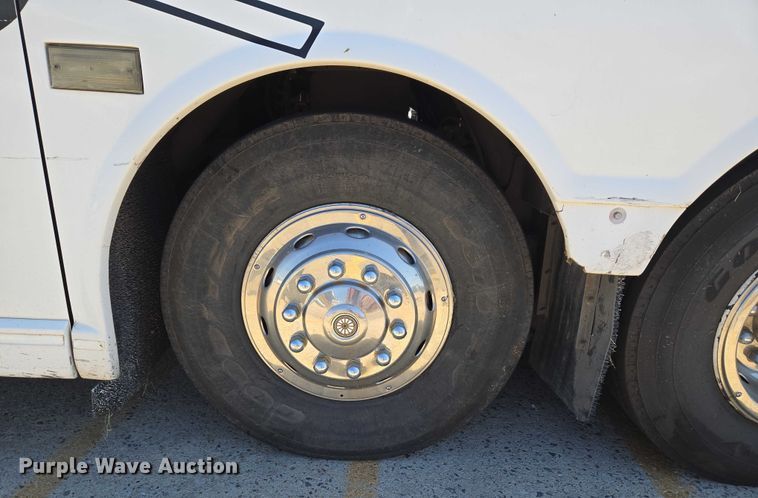 image for item EU3603 2005 Van Hool C2045 coach bus