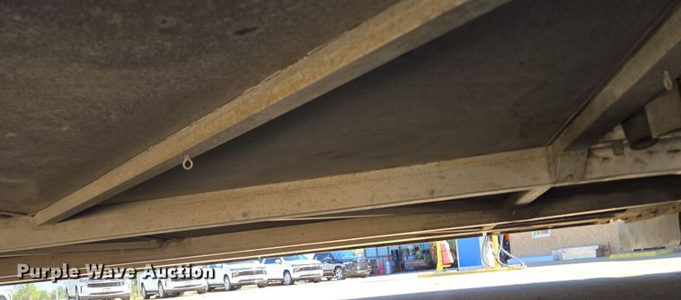 image for item EU3603 2005 Van Hool C2045 coach bus