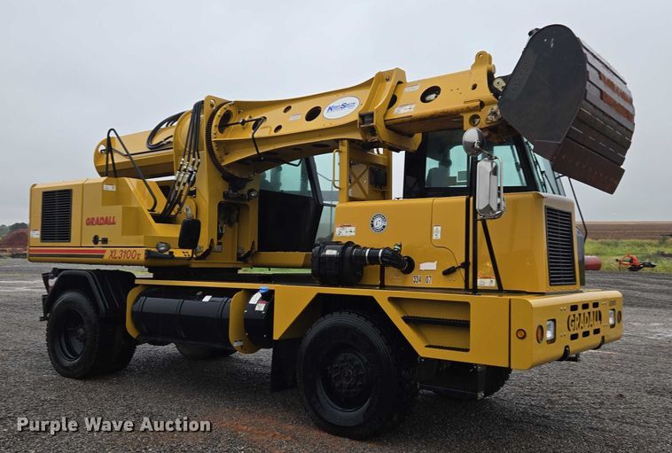 image for item EU3631 2017 Gradall XL 3100 V wheeled excavator