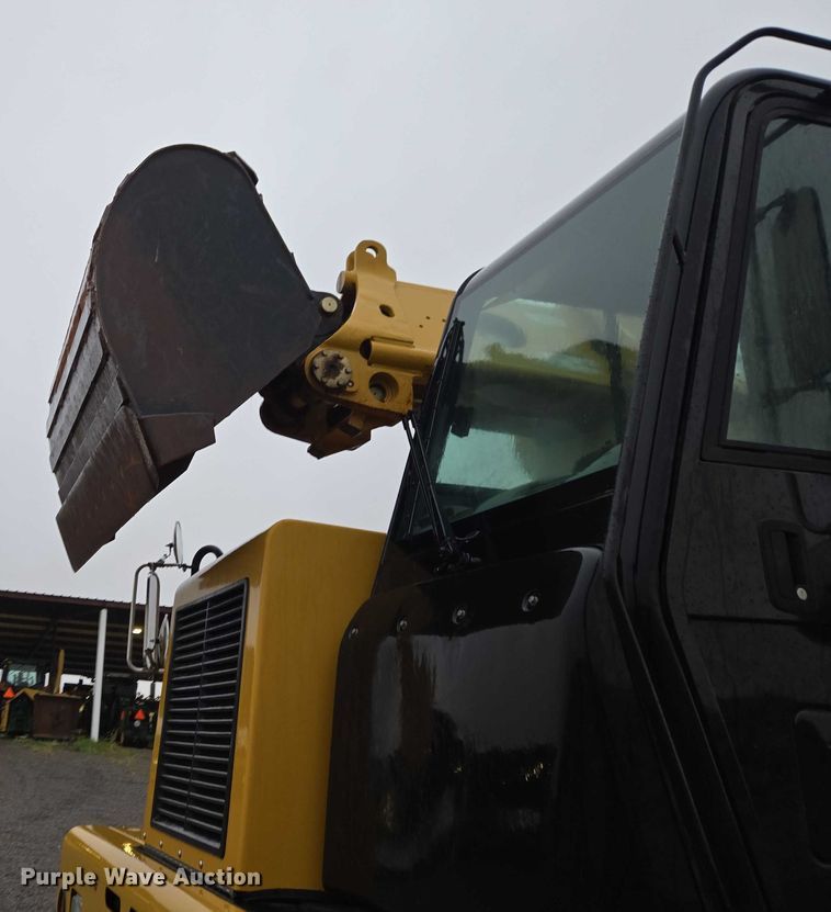 image for item EU3631 2017 Gradall XL 3100 V wheeled excavator