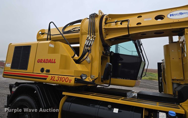 image for item EU3631 2017 Gradall XL 3100 V wheeled excavator