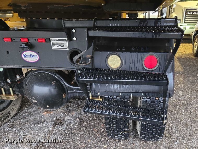 image for item EU3631 2017 Gradall XL 3100 V wheeled excavator