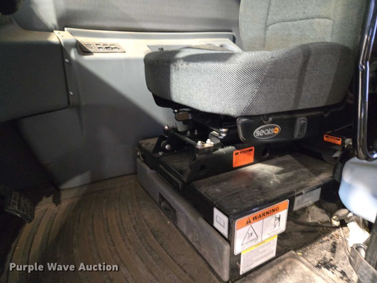 image for item EU3631 2017 Gradall XL 3100 V wheeled excavator