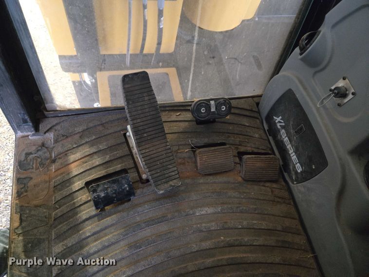 image for item EU3631 2017 Gradall XL 3100 V wheeled excavator