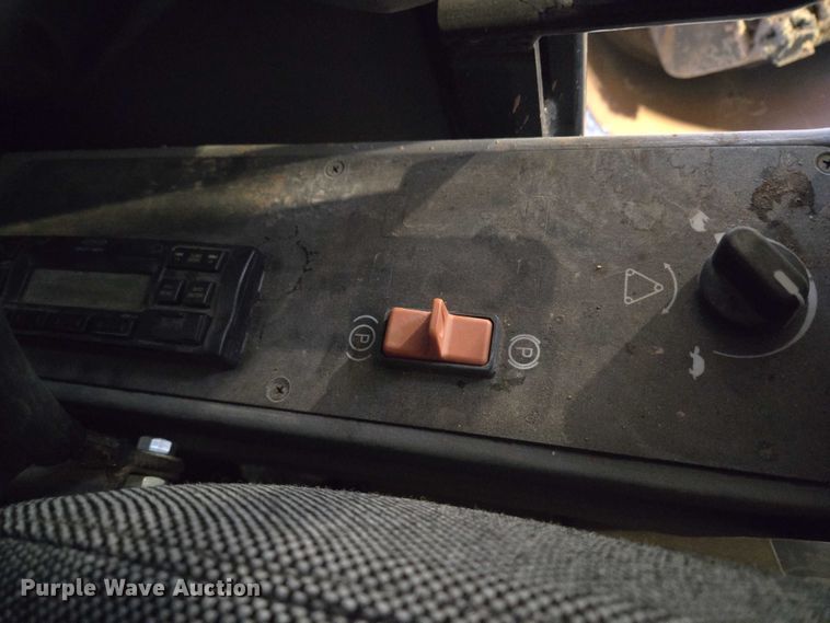 image for item EU3631 2017 Gradall XL 3100 V wheeled excavator