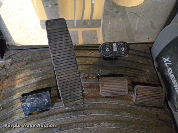 image for item EU3631 2017 Gradall XL 3100 V wheeled excavator