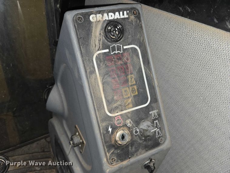 image for item EU3631 2017 Gradall XL 3100 V wheeled excavator