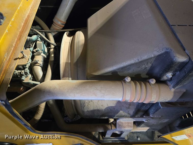 image for item EU3631 2017 Gradall XL 3100 V wheeled excavator