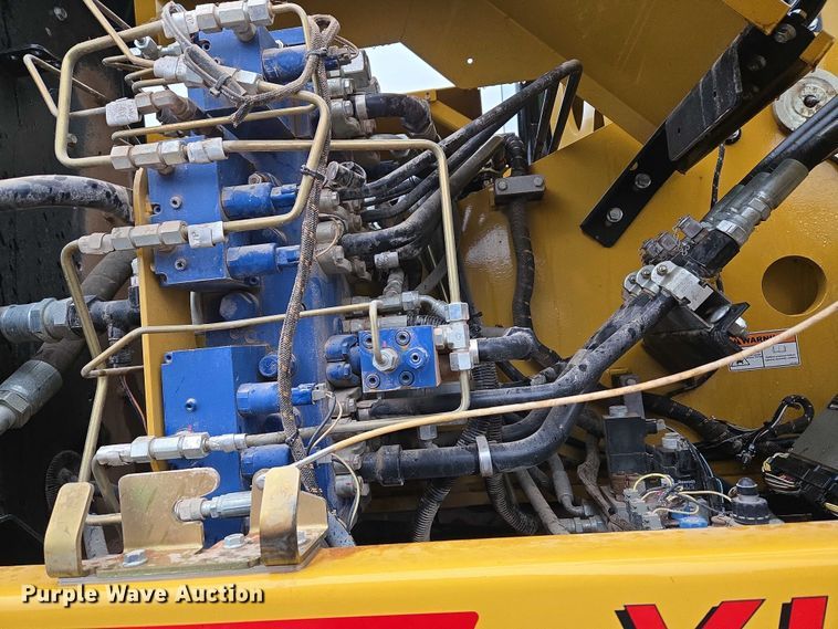 image for item EU3631 2017 Gradall XL 3100 V wheeled excavator