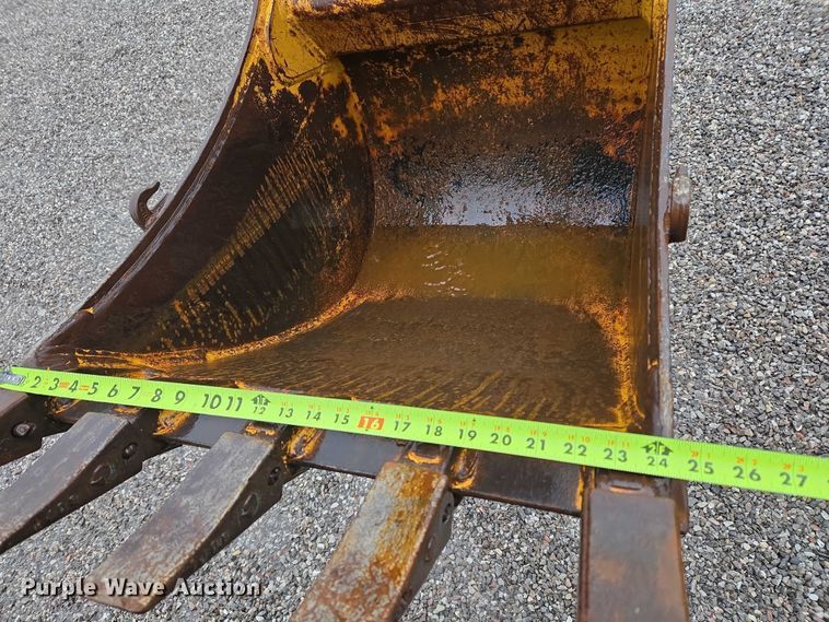 image for item EU3632 2014 John Deere 310SK backhoe