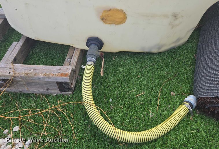 image for item EV1525 Poly tank