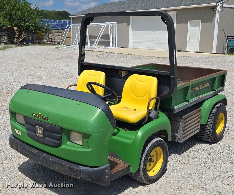 image for item EV1526 1998 John Deere 2030 Pro Gator utility vehicle