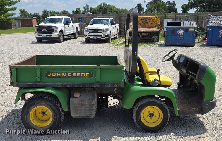 image for item EV1526 1998 John Deere 2030 Pro Gator utility vehicle