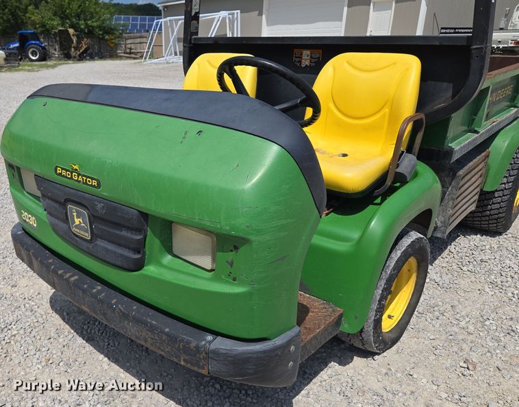 image for item EV1526 1998 John Deere 2030 Pro Gator utility vehicle