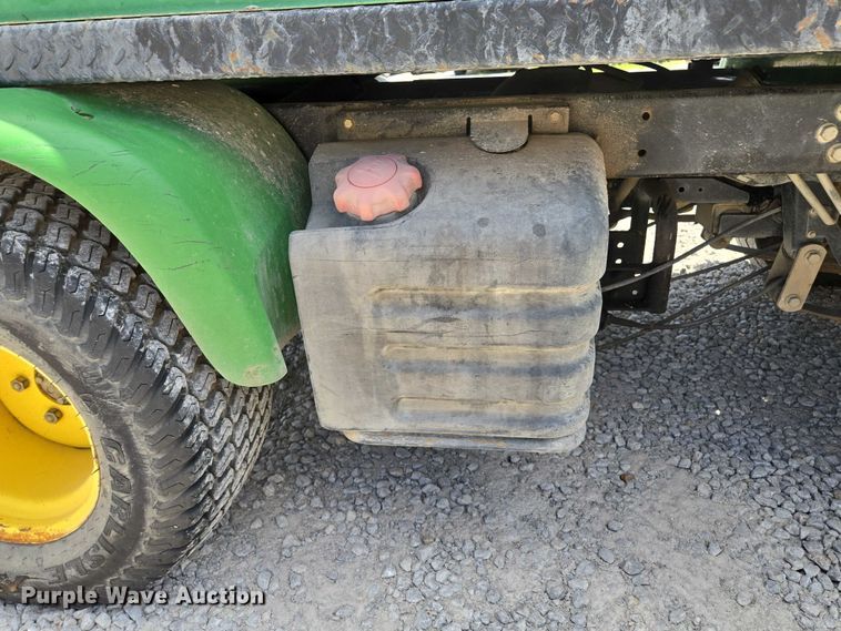 image for item EV1526 1998 John Deere 2030 Pro Gator utility vehicle